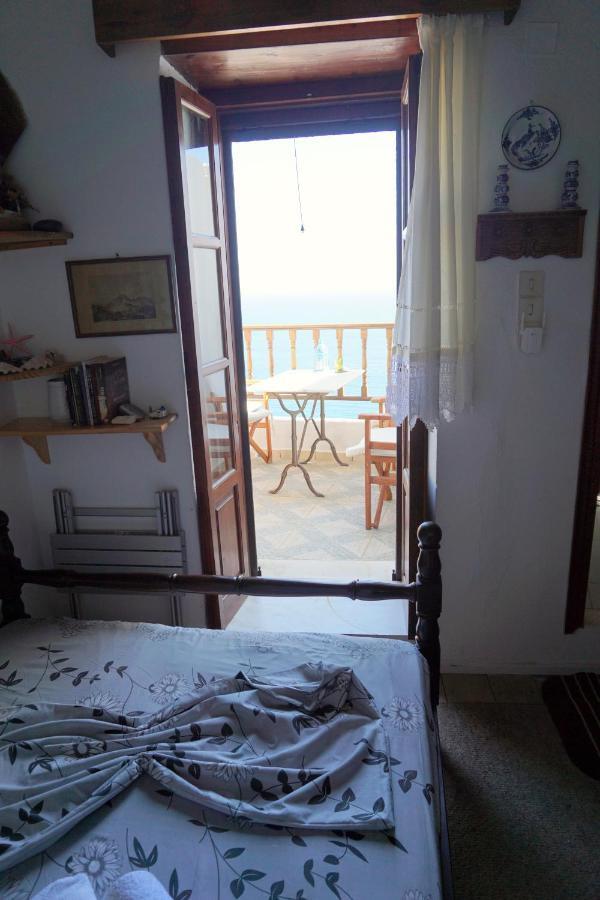 House In Skyros With An Amazing Sea View Villa Exterior photo